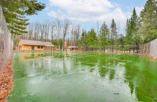 1 Mi to Nubs Nob Ski Resort Harbor Springs Condo - Foto 29