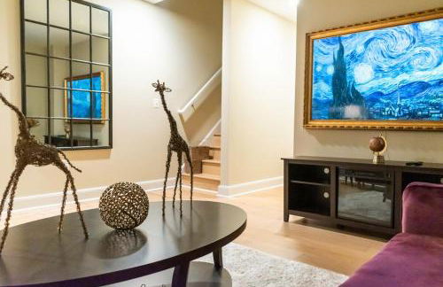 Stay Like A Boss- Penthouse-Views- Convention Center- Free Parking - Foto 8