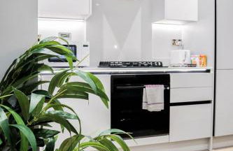 The Dashwood Suite - 2BR Modern Apt with Stylish Design Decor, Free Secure Underground Parking & 50" Smart TV - Foto 7