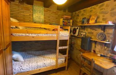 Zaldierna al sol, aldea del siglo XVIII Ezcaray - Photo 20