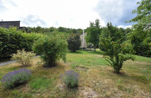 Holiday Home in Forest with Terrace & BBQ - Foto 53