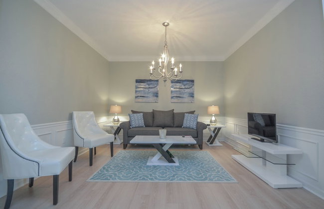Beautiful LAKEVIEW Deluxe Condo Near Theme Parks - Foto 9