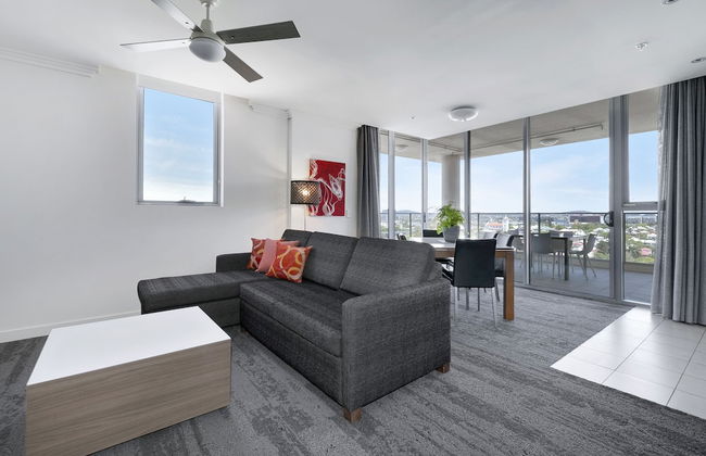 Hotel Diana South Brisbane - Photo 4