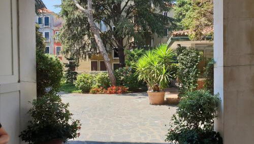 Patch of Eden - Foto 1, Garden