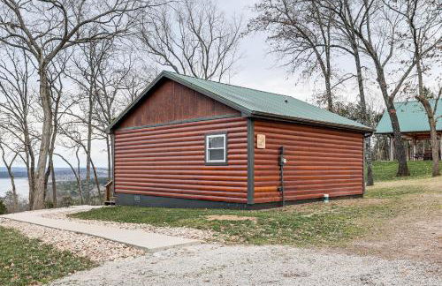 Stunning Views! Table Rock Lake Cabin Near Marina - Foto 24