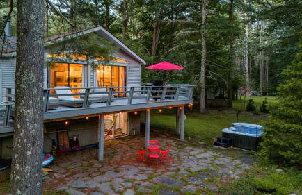 Riverfront Retreat Hot Tub, Firepit & Pool Table - Photo 50
