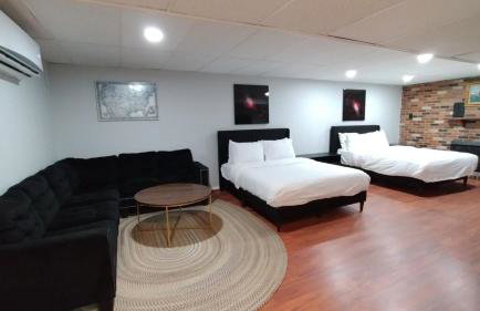 Private 1st Floor Unit near Balt City and John Hopkin - Foto 1