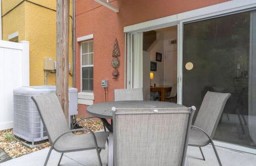 Cozy 3Bed Townhome 8 Miles from Disney 1123 - Foto 44