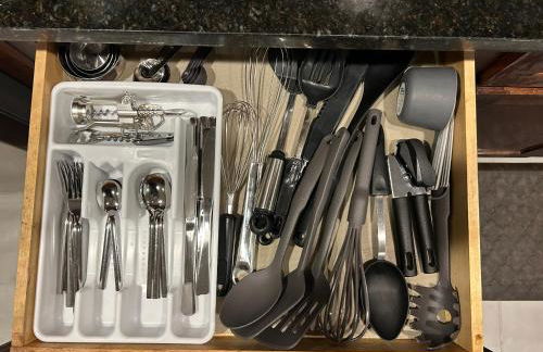 Spacious, one-level condo adjacent to Jackson Park - Foto 7