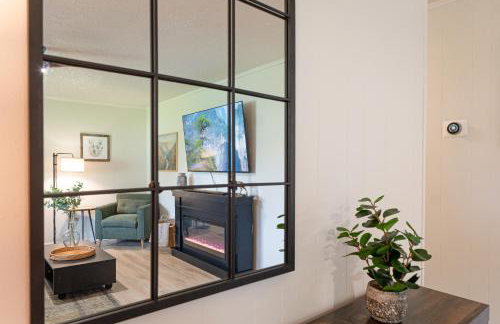 NRG Retreat Pool, Games, Theater and Rock Walls - Foto 4