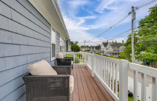 5 Mi to Beaches Historic Apartment in Westerly! - Foto 2