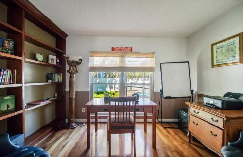 Tampa Bay- Large Pool home- Private Heated Pool! - Foto 13