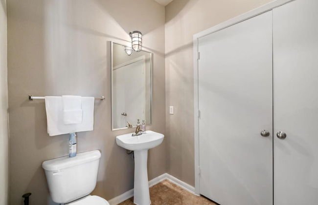 Plano Comfy 2BD 1 5BA Apartment - Foto 9