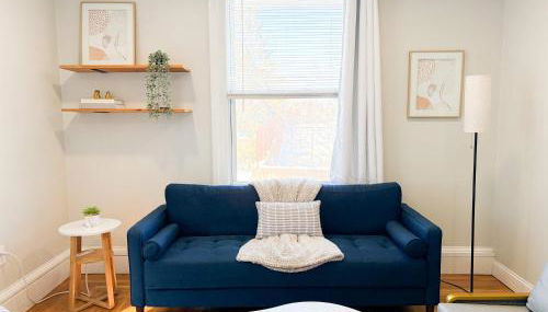 Jennifer's Cozy Apt Near Brown w In Unit Laundry - Foto 2