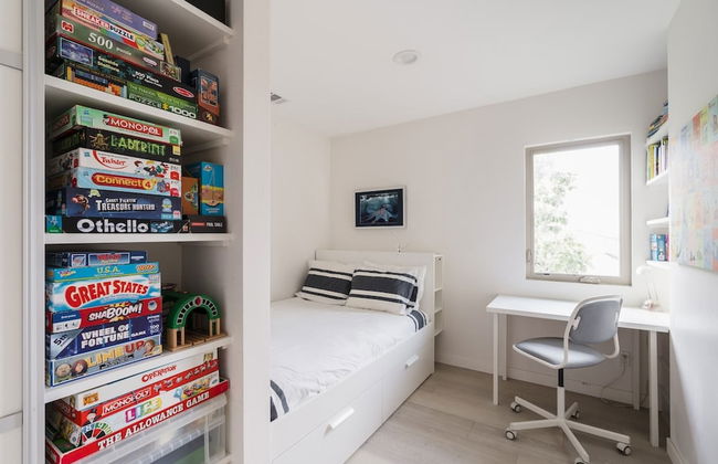 Spacious and Bright 5-bedroom Oasis Pool and Yard - Foto 41