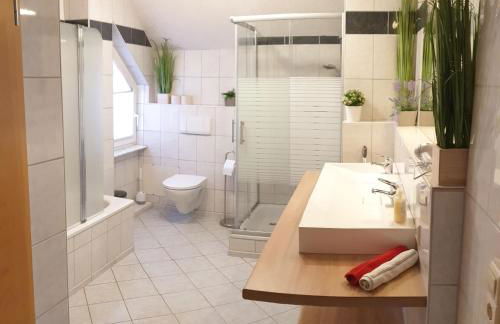 Superior Maisonette-Wohnung-nur 5 min zum Europapark - Foto 44