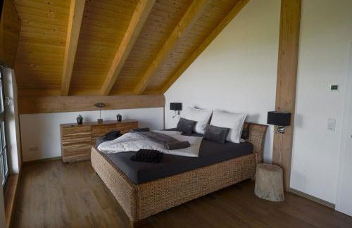 wunderschönes Blockhaus direkt am See für 10 PAX - Foto 36