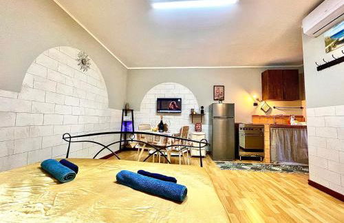 Monolocale Deluxe a 2,7 km dal mare per 2 persone - Foto 8