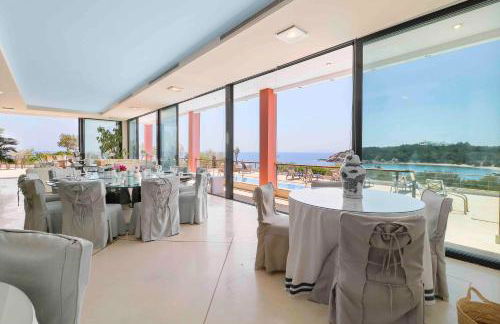 Black Diamond Beachfront Pool Villa Pasithea in Sounio, Athens - Foto 15