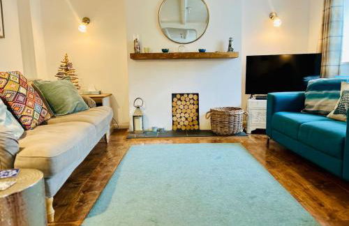 Fantastic Value Beautiful Cottage Close to the Sea Great Interior and Space - Photo 18