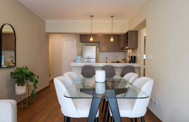 w Comfy 2BR w Modern Balcony Near Kennedy Park - Foto 9