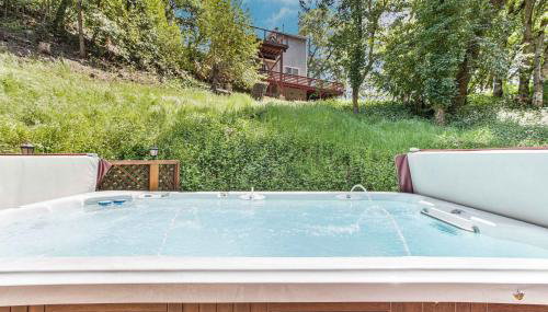 Modern Cabin Retreat with Swim Spa Hot Tub and Air Conditioning - Foto 2