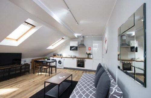 Westciti Croydon Serviced Apartments - Photo 2