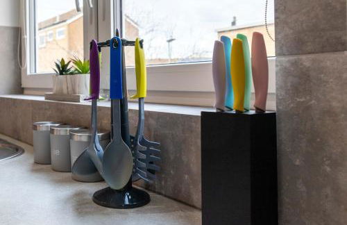 The Eldern - Spacious, Netflix, free Parking, close to A1 - Photo 12