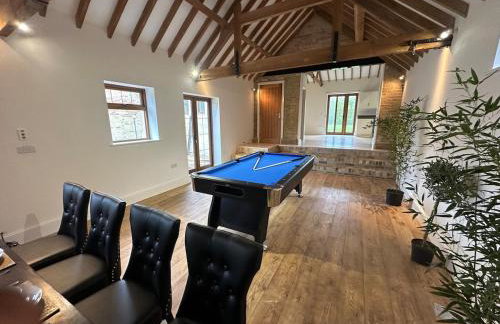 character filled barn renovation - Foto 39