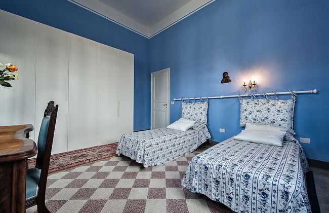 Fantastic Liberty Villa in the Heart of Versilia - Photo 3