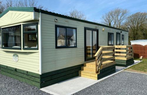Caravan - Sleeps 4 - Pet Friendly - Parking - Foto 15