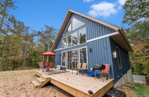 Beautiful Overlooking Shoreline 2BDR Chalet 2892 - Foto 20