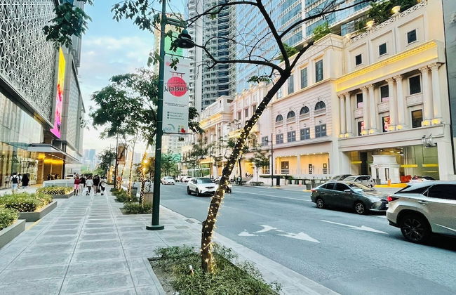 Uptown Parksuites 2 - Photo 62