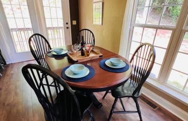 Smokies Hill Top Cabin Mountain Views 2 miles to Town Pet Friendly - Foto 19