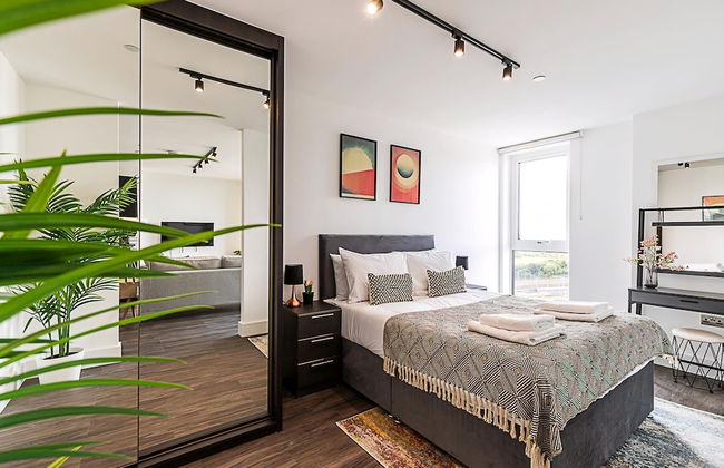 Sky-High Studio with Stunning Views - Foto 19