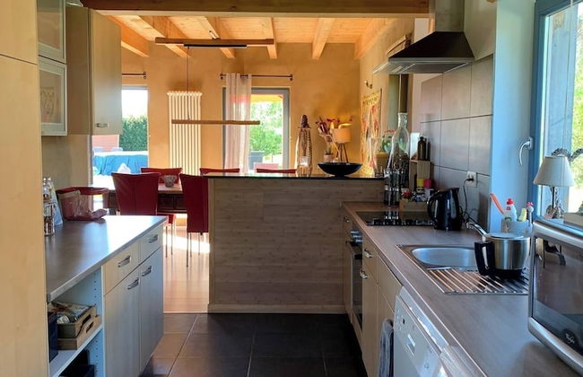 Beautiful Charming Wooden House - Foto 28