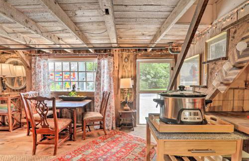 1 Mi to Beach! Cape Cod Carriage House on 2 Acres - Foto 13