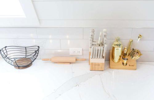 TreeTops Ayframe, Supersized AFrame on the River with Hot Tub - Foto 28