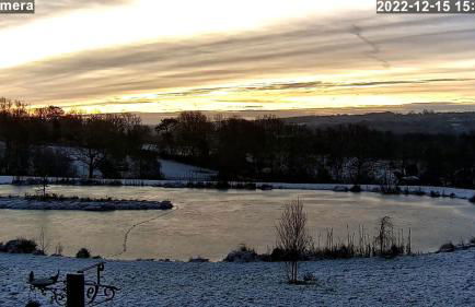 Snug & Secluded Lakeside Shepherds Hut 'Carp' - Foto 32