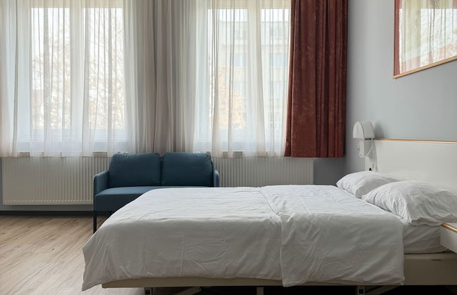 Elys Apartments - Photo 2