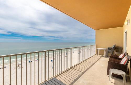Crystal Shores West Condos by Hosteeva - Foto 14