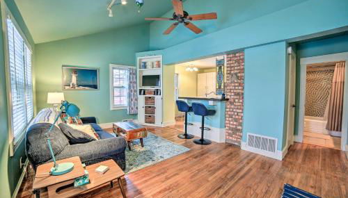 Modern Home with Backyard, 1 Mi to Dtwn Sturgeon Bay - Foto 3