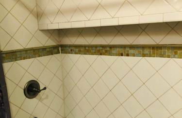 UPDATED Amazing Bi -Level Condo minutes from water views of New York City - Foto 21