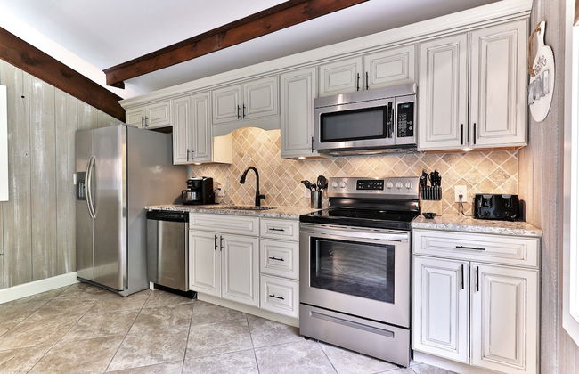 Breakaway House by Killington Vacation Rentals - Photo 38