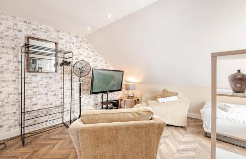 Quayside Home with Seperate Bar and optional access to Beach Hut - Foto 43