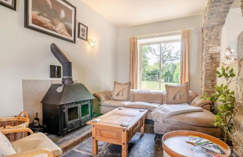 Court Cottage - Photo 4