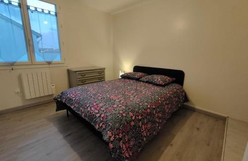 appartement 3 chambres avec balcon et parking - Foto 17