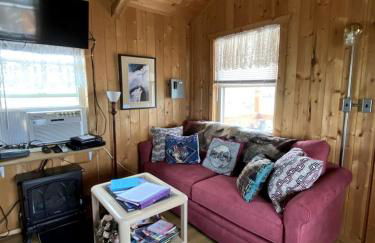 Romantic and Rustic Cabin Rental for Couples in Bitterroot Valley, Montana - Foto 5