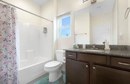 Tiny Timber Tree Home NEW - Foto 30