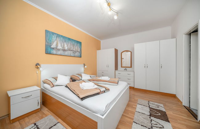 Adria Sun Apartments & More - Foto 1
